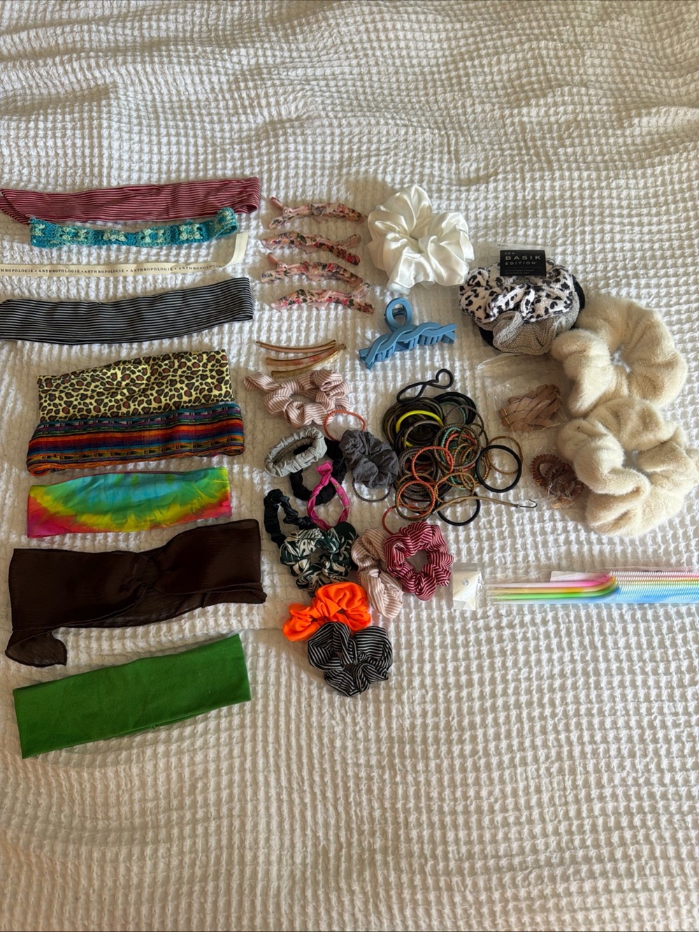 Assorted Women’s Hair Accessories Set - Cream, Black, Leopard & Multicolor